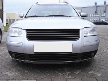 Emblemfrigrill Passat 3BG sort